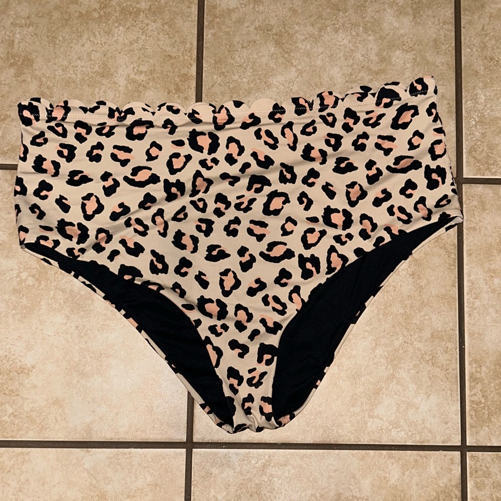 Chelsea28 Scallop leopard print bikini bottoms XXL